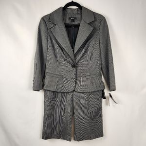 BCX Womens Jacket and Shorts Set NWT